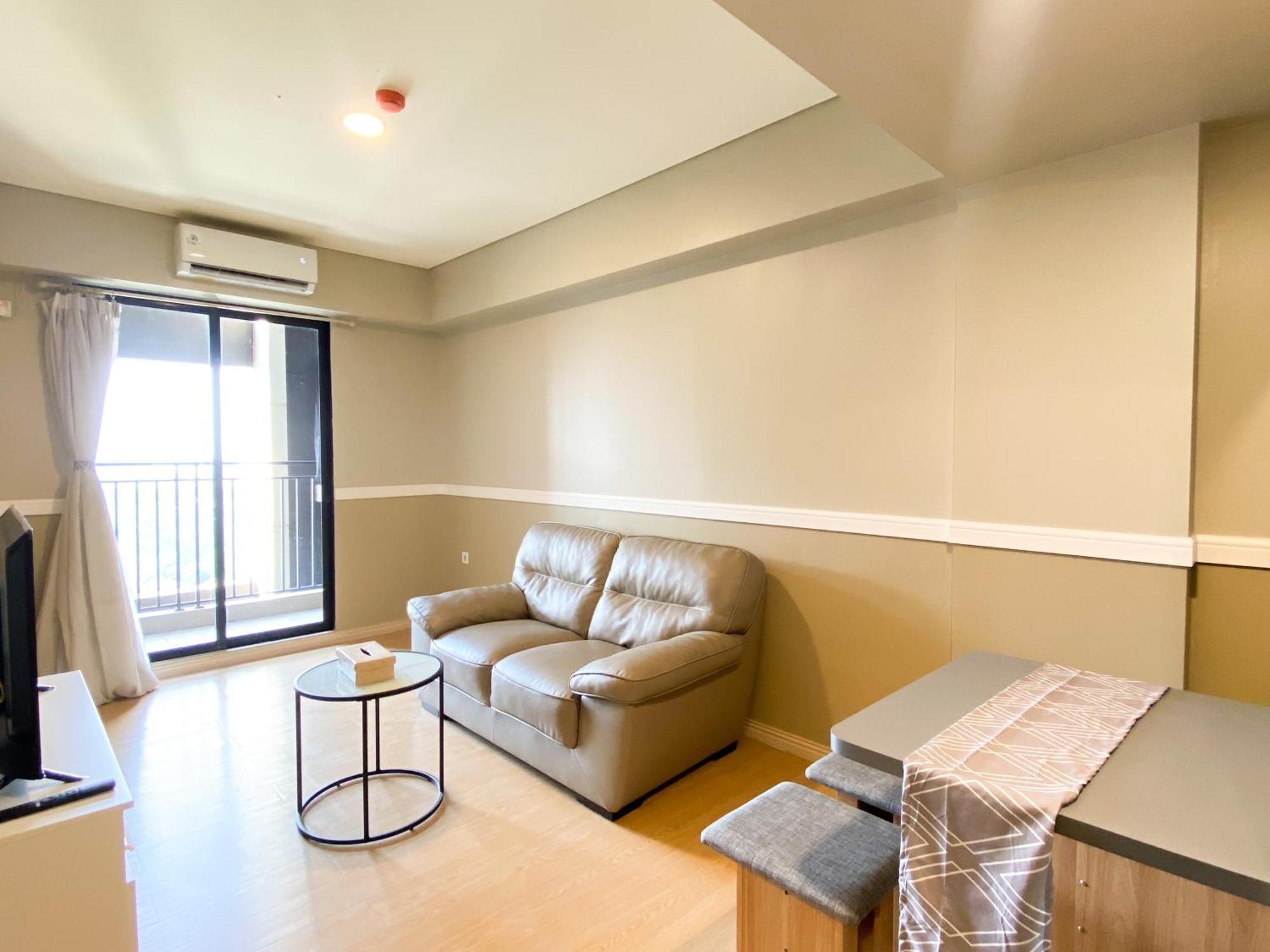 Comfort Stay And Simply 2Br At Meikarta Apartment By Travelio Cikarang Luaran gambar